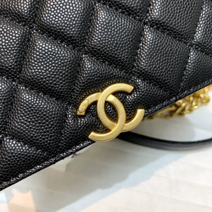 Handbag Chanel 81155 size 15.5 10 4.5 cm
