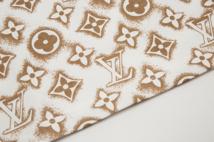 Clothes Louis Vuitton 227