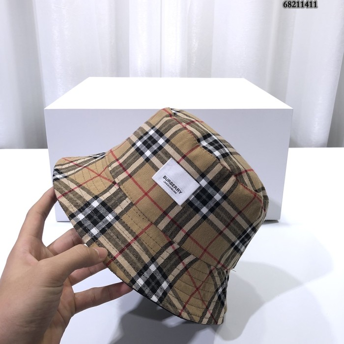 Hat Burberry 3