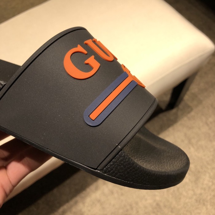 Gucci Slippers 49