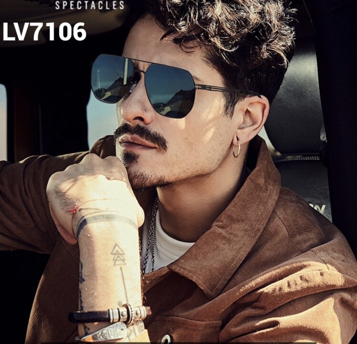 Sunglasses Louis Vuitton LV7106