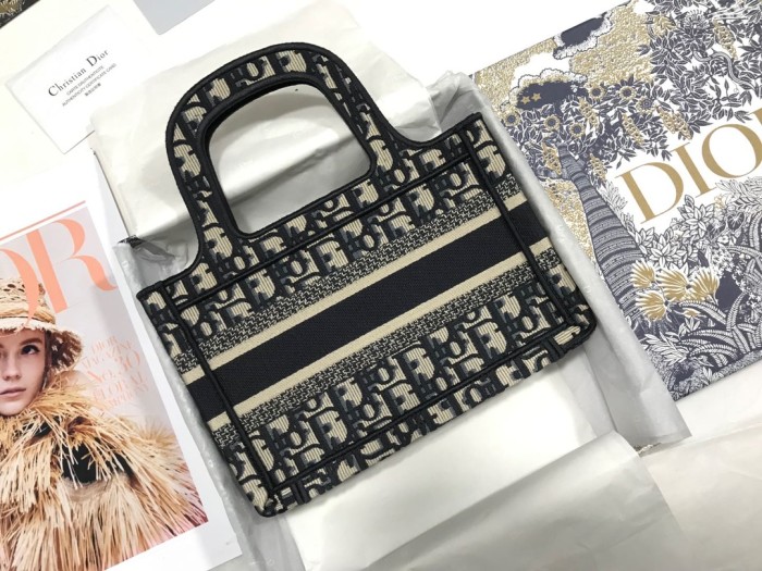 Handbag Dior S5475 size 22.5*24*8 cm