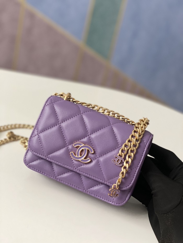 Handbag Chanel 81185 size 15 cm