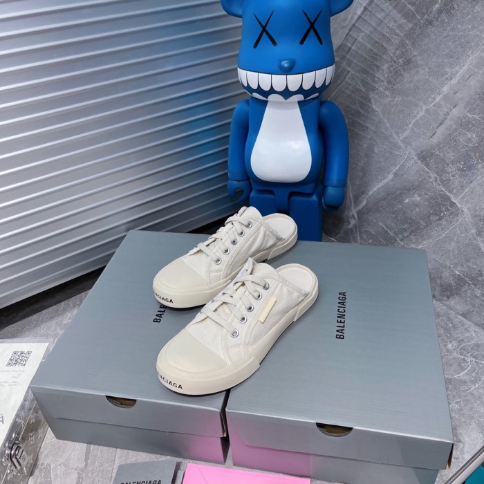 Balenciaga Paris Sneaker 2
