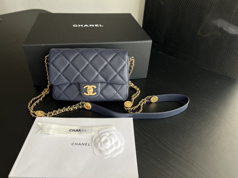 Handbag Chanel AP3369 size 21 cm
