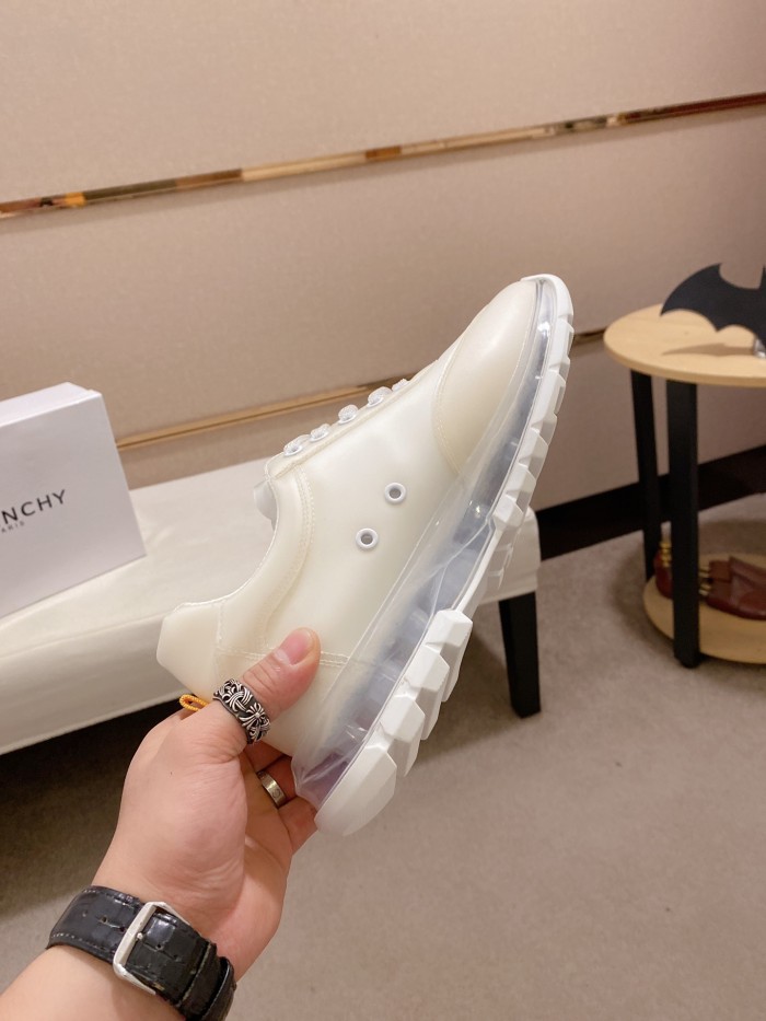 Givenchy Spectre Zip Sneakers 11