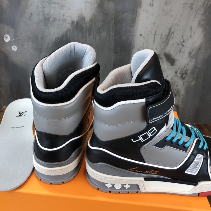 Louis Vuitton Trainer Sneakers 19