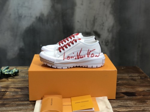Louis Vuitton Squad sneaker 9