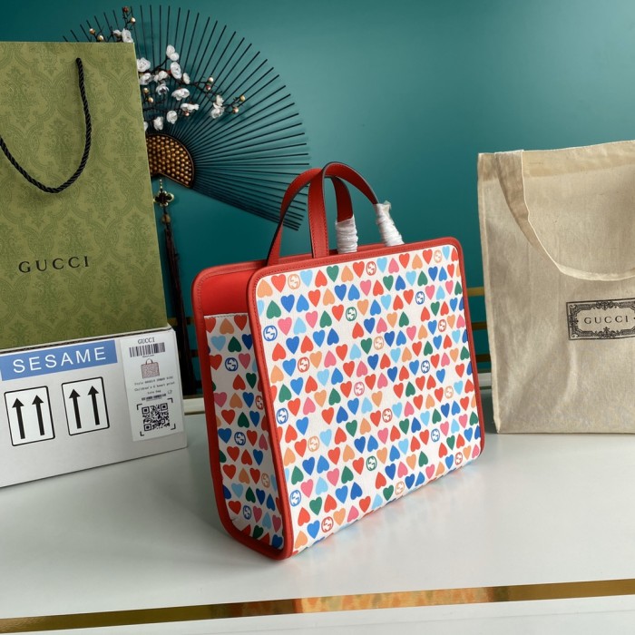 Handbag Gucci 605614 size 28*26.5*9 cm