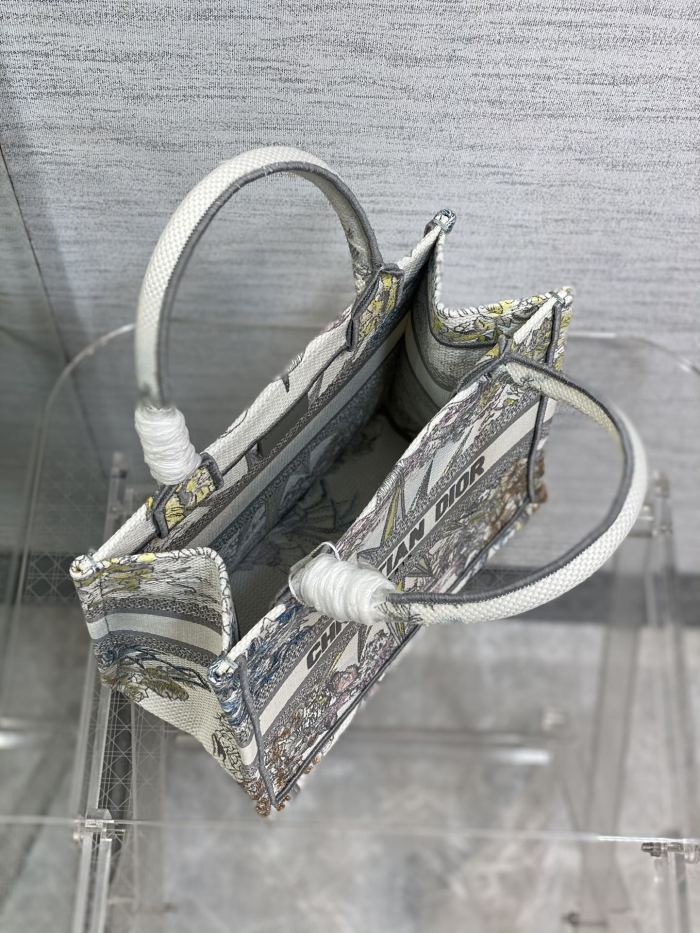 Handbag Dior size 26*8*22 cm