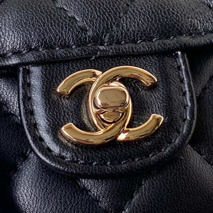 Handbag Chanel AS3189 size 8.5×11×5.5 cm