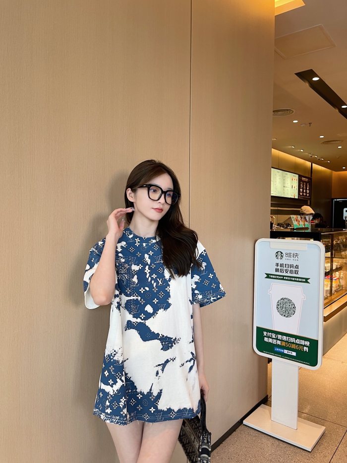 Clothes Louis Vuitton 376