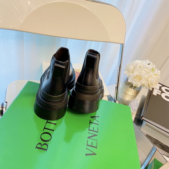 Bottega Veneta Boots 32