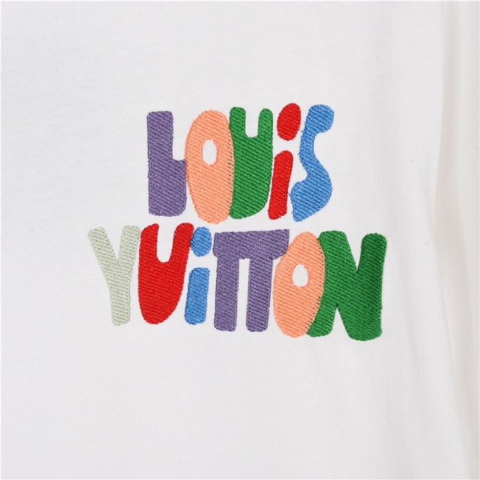 Clothes Louis Vuitton 307