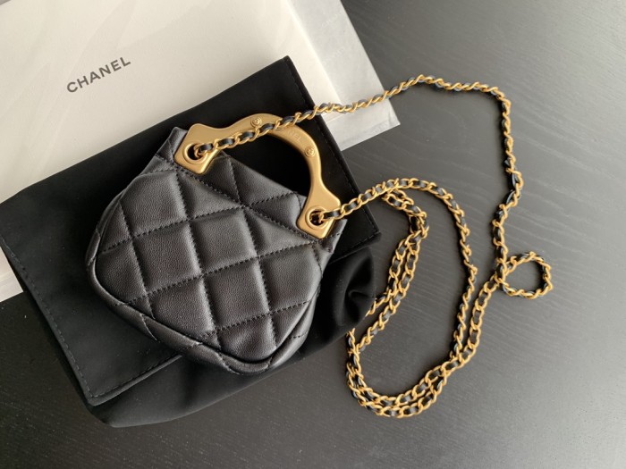 Handbag Chanel 2271 size 12 cm