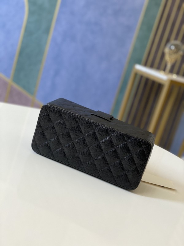 Handbag Chanel 01919 size 22 10 8.5 cm