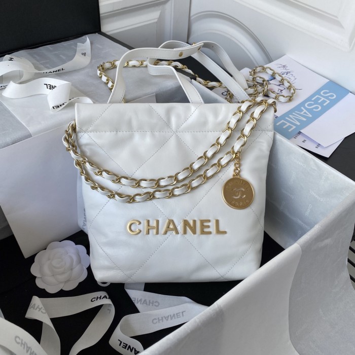 Handbag Chanel AS3263 size 18X20X6.5 cm