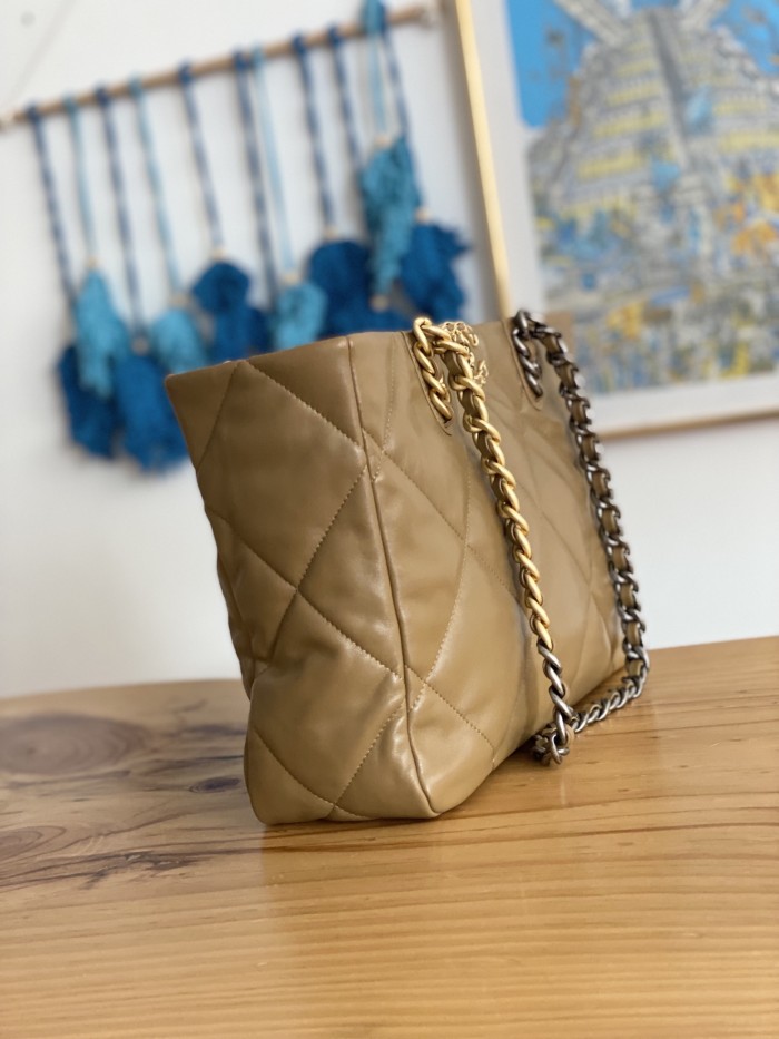 Handbag Chanel AS3660 size 24*41*10.5 cm