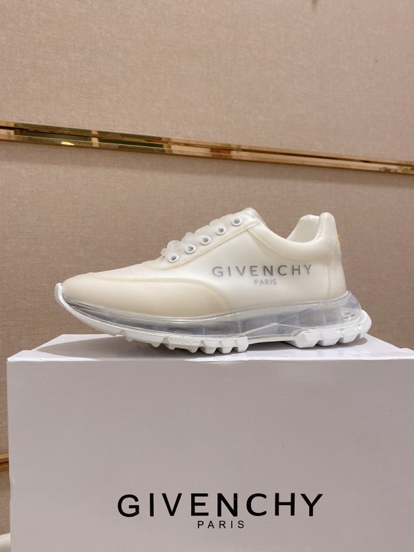 Givenchy Spectre Zip Sneakers 11