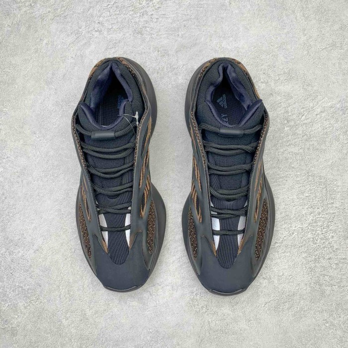 Adidas Yeezy 700 V3 Clay Brown