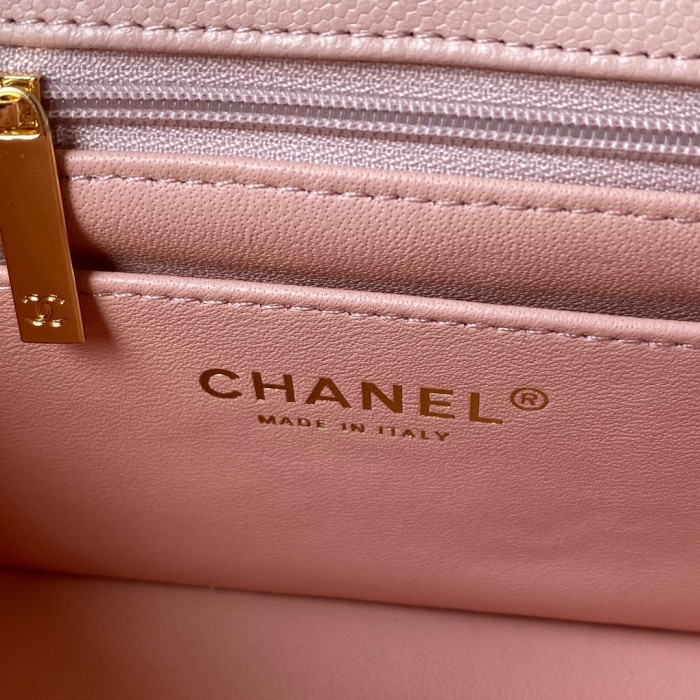 Handbag Chanel size 17 cm