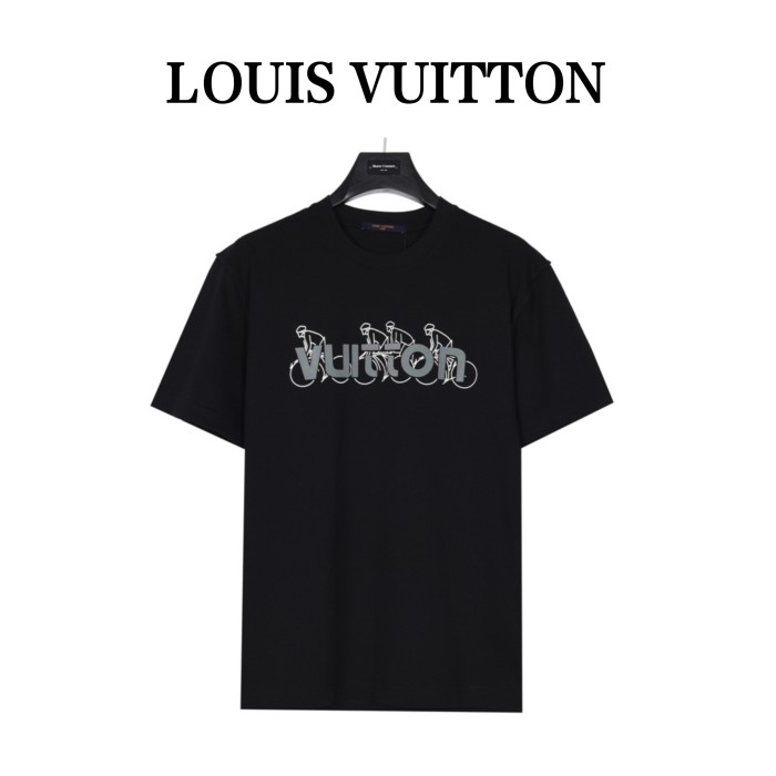 Clothes Louis Vuitton 316
