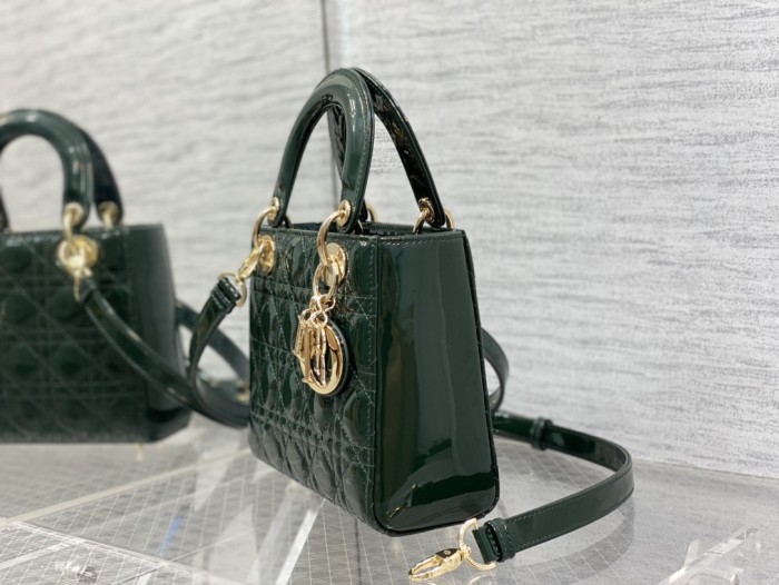 Handbag Dior size 20 cm