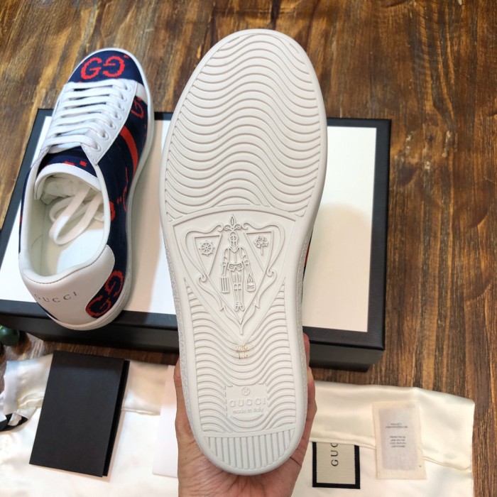 Gucci Ace embroidered sneaker 67