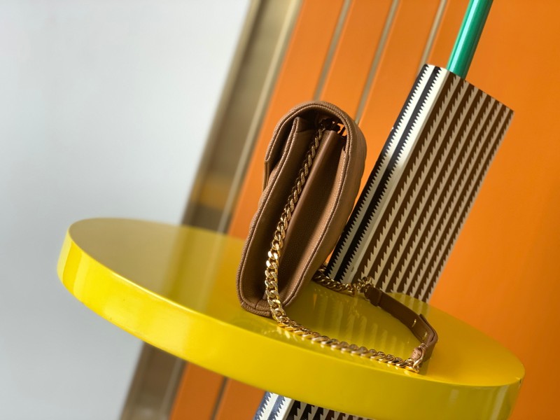 Handbags SAINT LAURENT 377828 size 22.5x14x4 cm