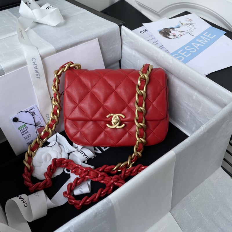 Handbag Chanel AS3205 size 13-18-6 cm