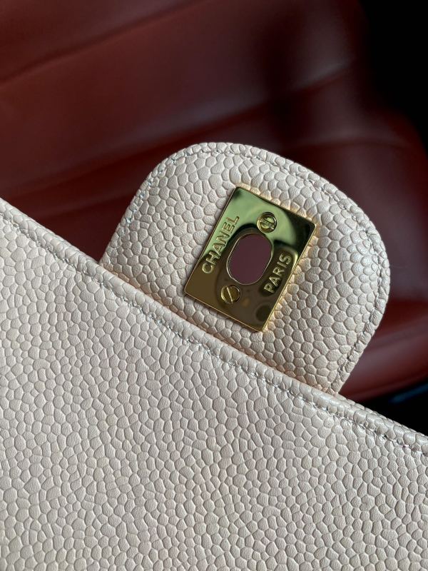 Handbag Chanel A01112 size 25.5*15.5*6.5 cm