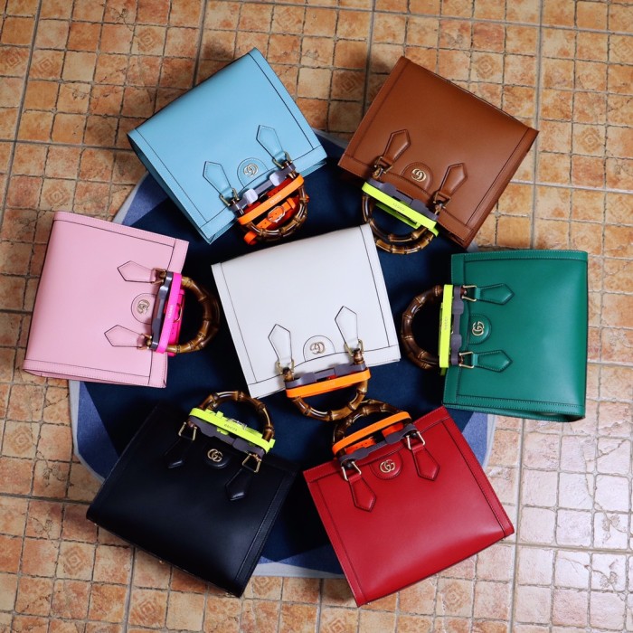 Handbag Gucci 660195 size 27*24*11 cm