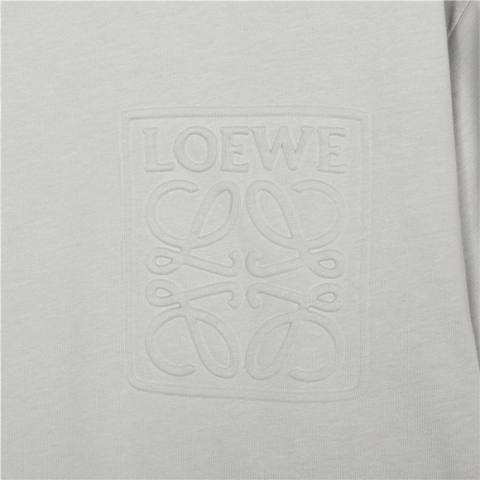 Clothes LOEWE 18