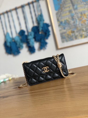 Handbag Chanel 81224 size 16 cm