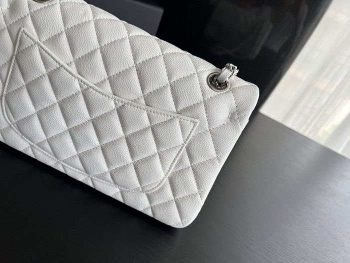 Handbag Chanel 1113 size 23 cm