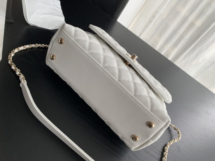 Handbag Chanel 93925 size 24 cm