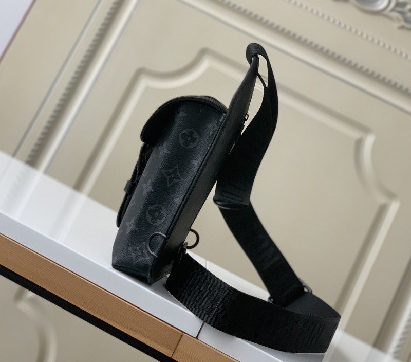 Handbag Louis Vuitton M45912 size 13.0 x 18.0 x 3.5 cm