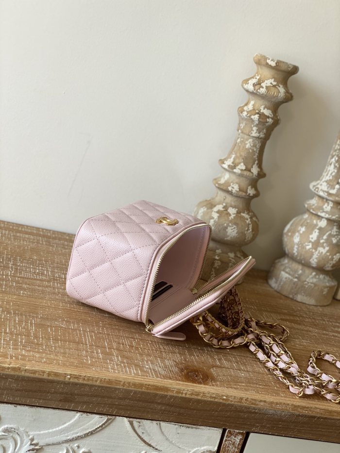 Handbag Chanel 81195 size 16 9.5 8 cm