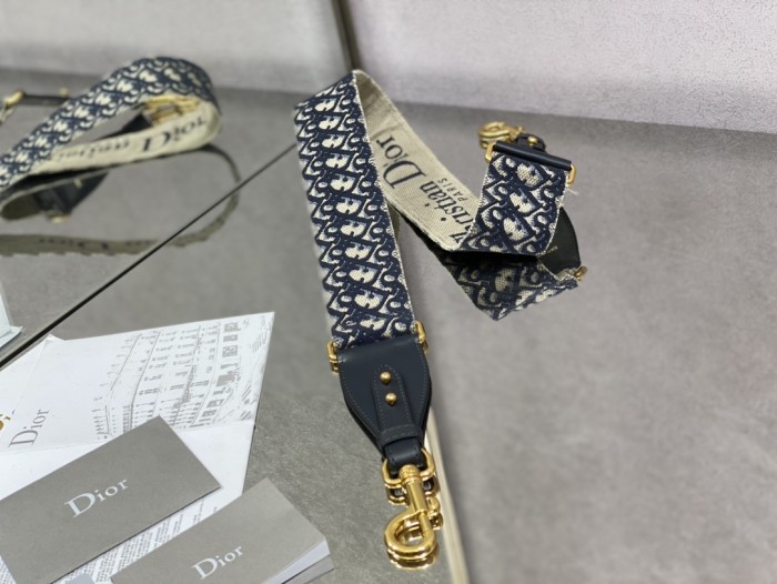 Handbag Dior size 27*18*19.5 cm