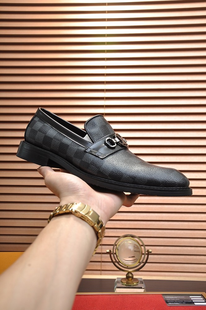 Louis Vuitton Leather Boots 42