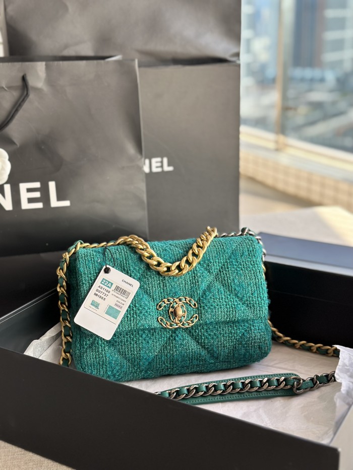 Handbag Chanel AS1161 size 30 CM