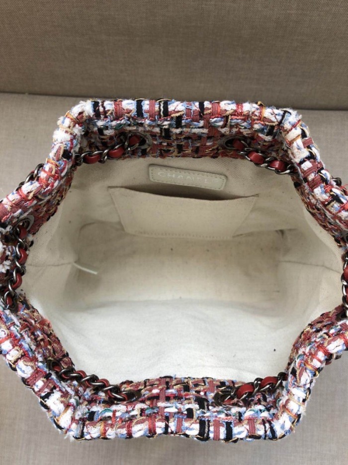 Handbag Chanel 94485 size 20×10×22 cm