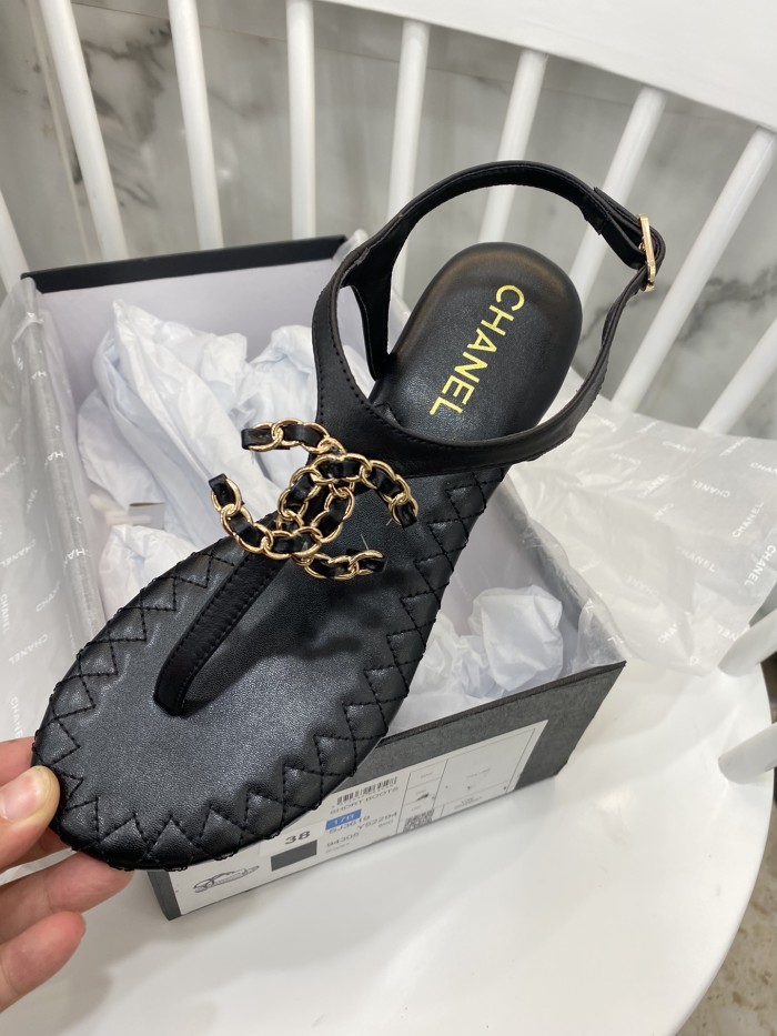 Chanel Slides 51