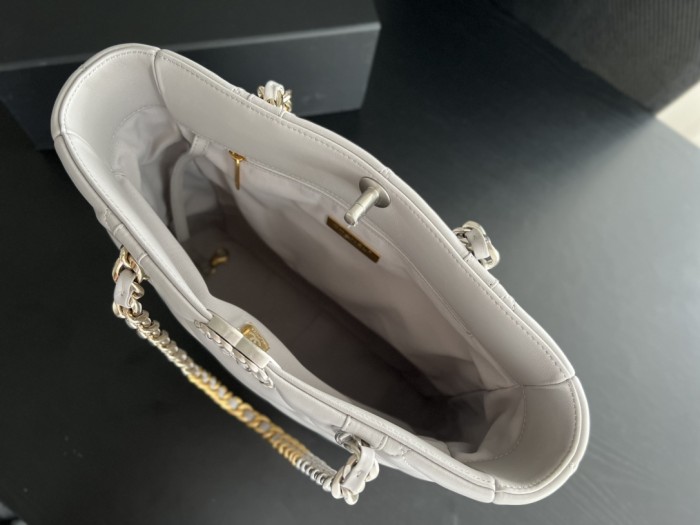 Handbag Chanel 3519 size 30cm37cm10 cm