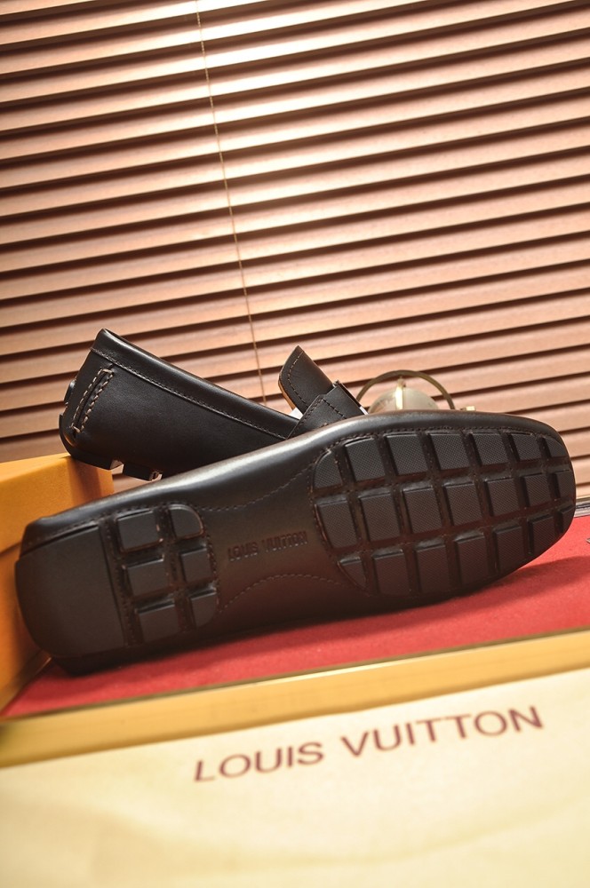Louis Vuitton Leather Boots 31