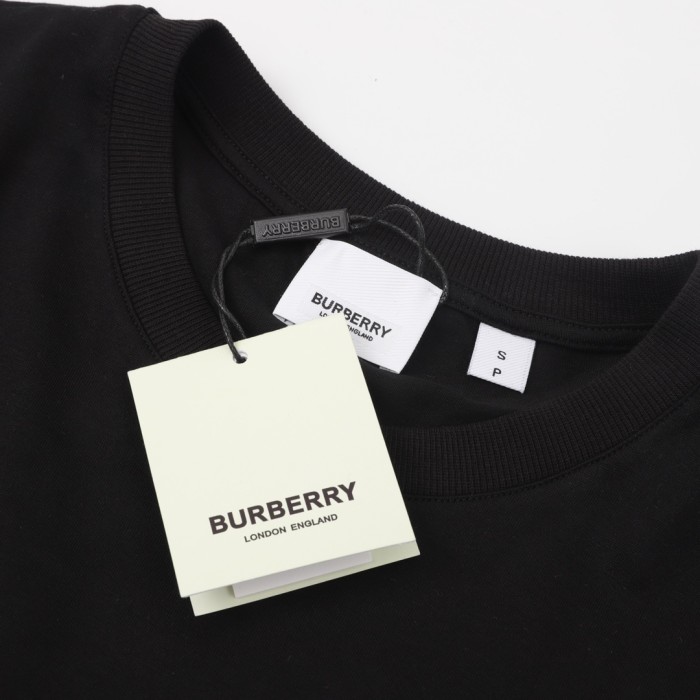 Clothes Burberry 149