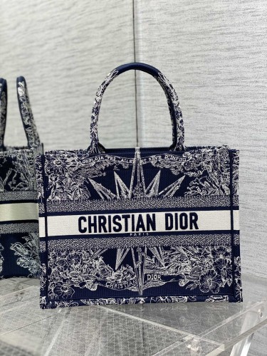 Handbag Dior size 36*18*28 cm