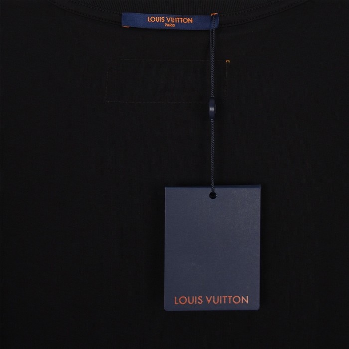 Clothes Louis Vuitton 181