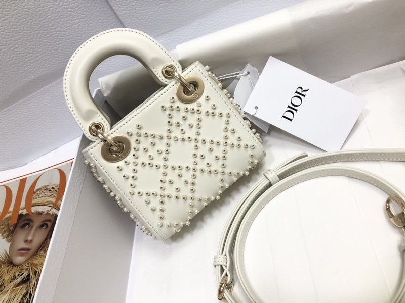 Handbag Dior S0856 size 12 x 10.2 x 5 cm