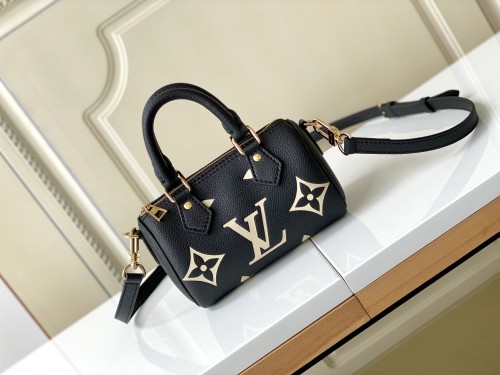 Handbag Louis Vuitton M81456 size 16.0 x 11.0 x 9.0 cm